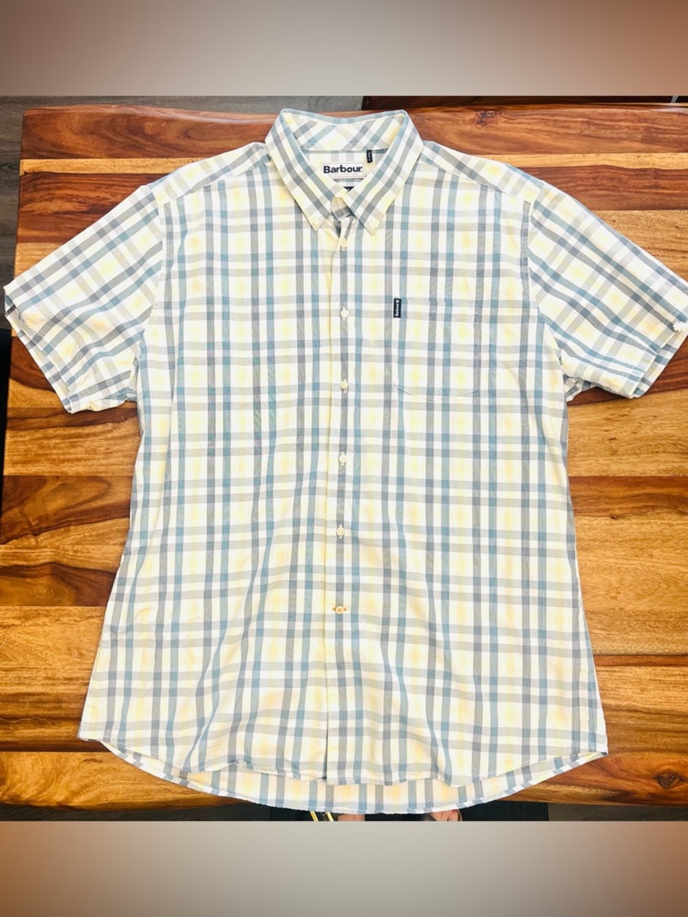 Barbour Tailored Short Sleeve Button up- XL